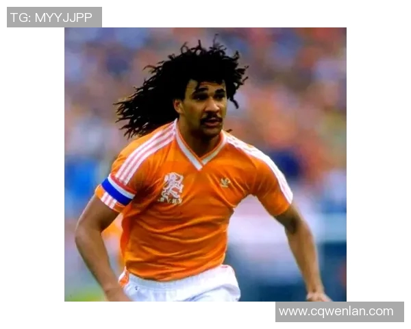 最受欢迎的足球明星高清截图大集合带你领略球场风采与魅力