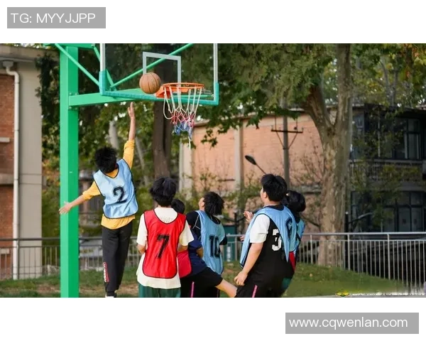 西安篮球队的奋斗历程与杯赛荣耀背后的成长故事 西安篮球队的奋斗历程与杯赛荣耀背后的成长故事